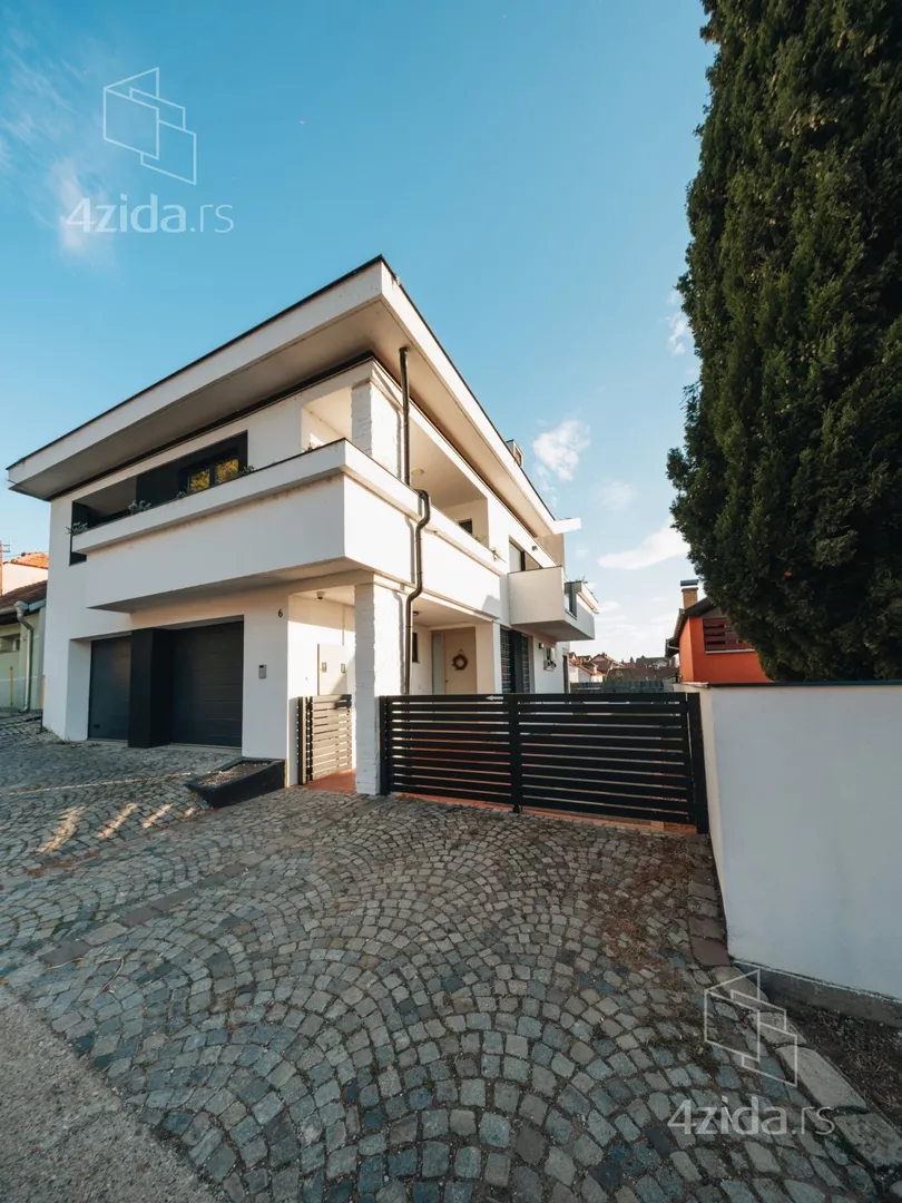 Kuća | 4zida