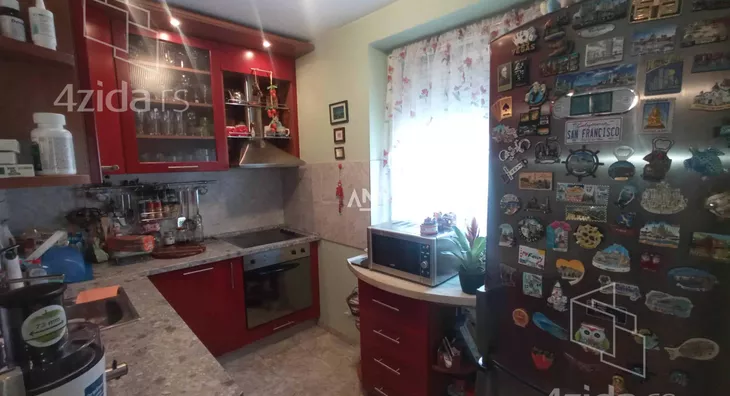 Petosoban stan | 4zida