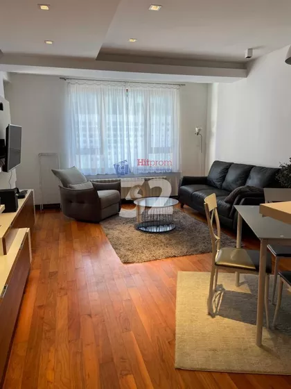 Trešnjinog cveta | 4zida.rs