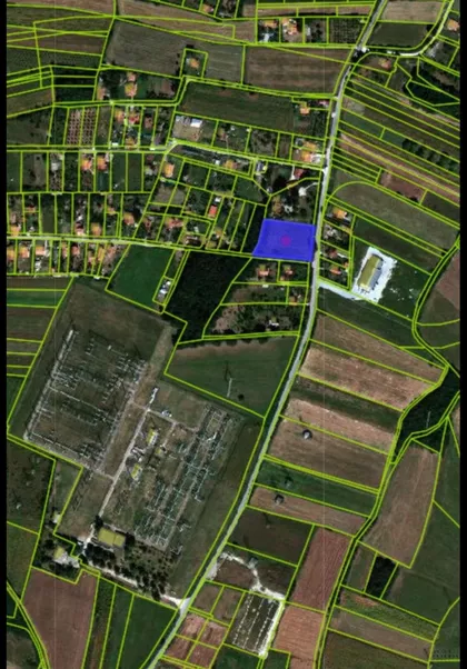 Okolne lokacije | 4zida.rs