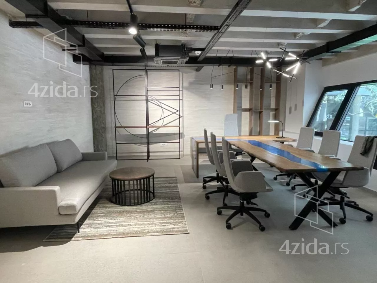 Poslovni prostor | 4zida
