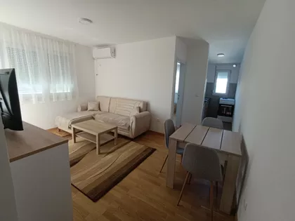 Veletinska 5 | 4zida.rs