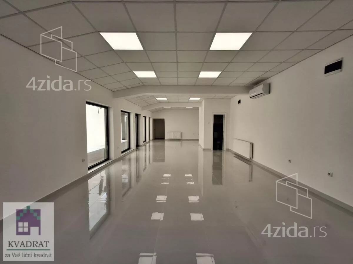 Lokal | 4zida