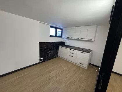 Moše Pijade 74 | 4zida.rs