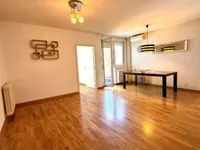 FON, Voždovac opština, Beograd | 4zida.rs