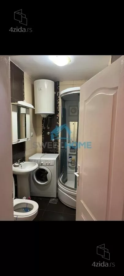 Petosoban stan | 4zida