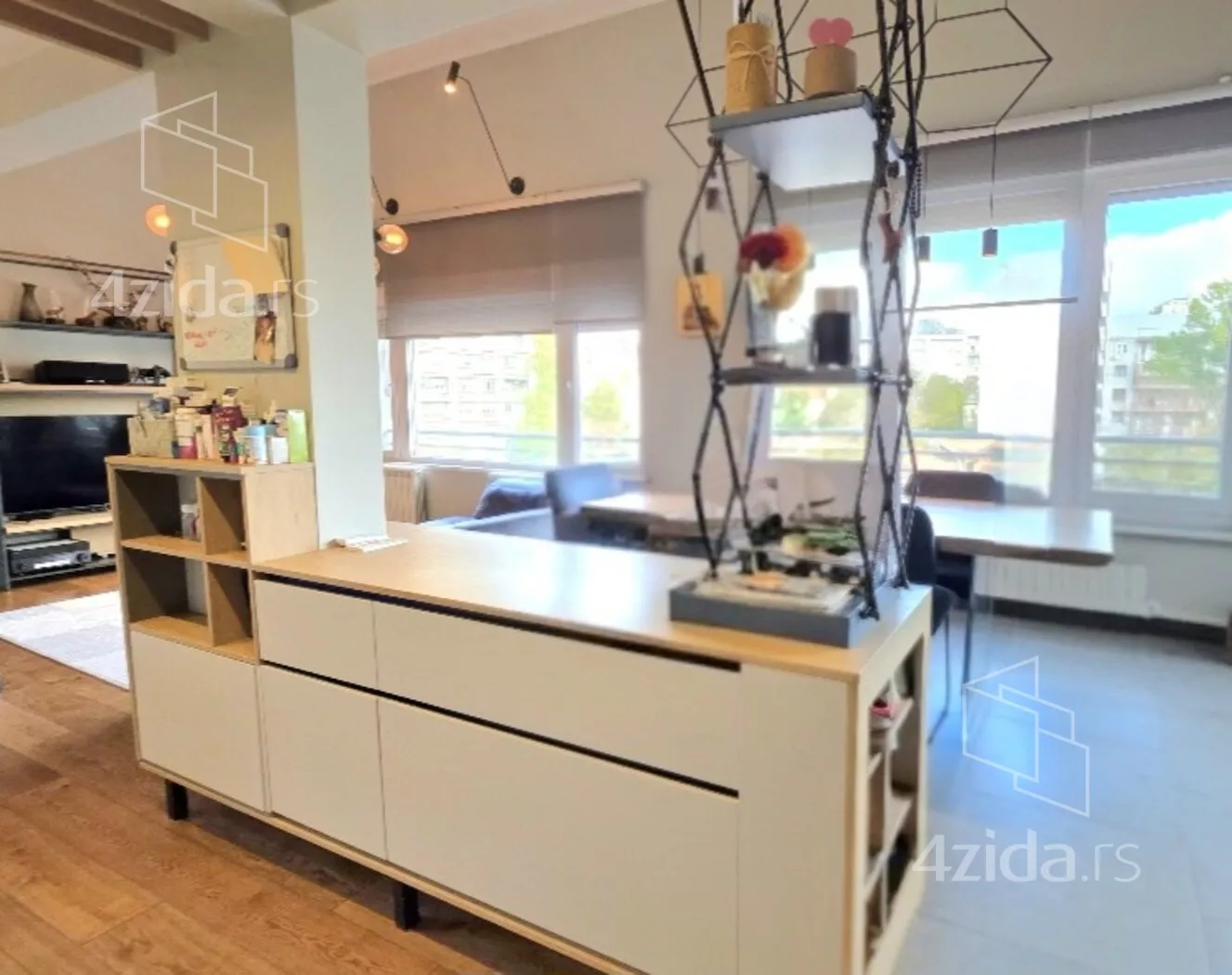 Četvorosoban stan | 4zida