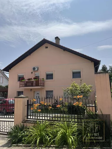 Sremska Kamenica