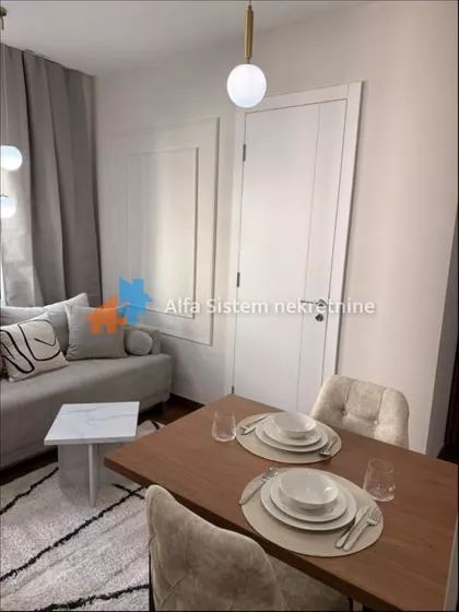 Lekino Brdo | 4zida.rs