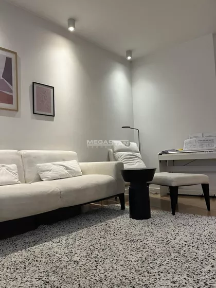 Gospodara Vučića | 4zida.rs