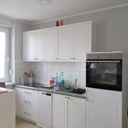 Sremska Kamenica | 4zida.rs