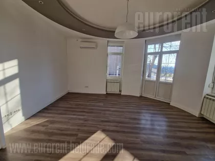 HRAM SVETOG SAVE | 4zida.rs