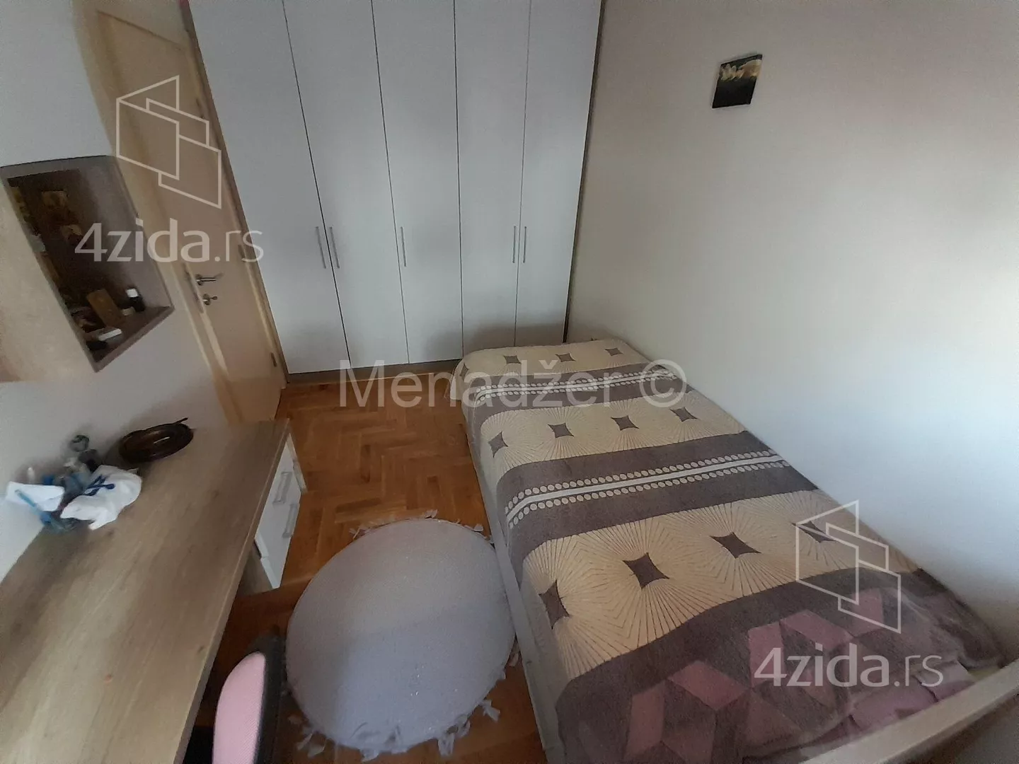 Jednoiposoban stan | 4zida