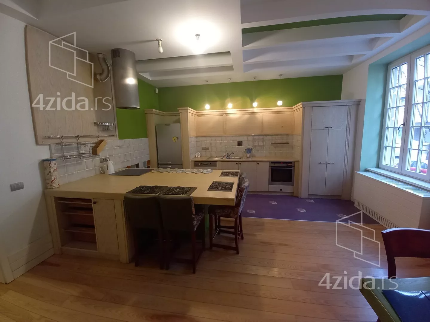 Dvoiposoban stan | 4zida