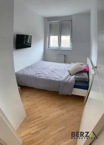 Socijalno | 4zida.rs