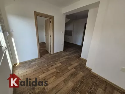 Novo Naselje | 4zida.rs