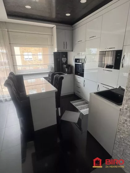 Podbara | 4zida.rs
