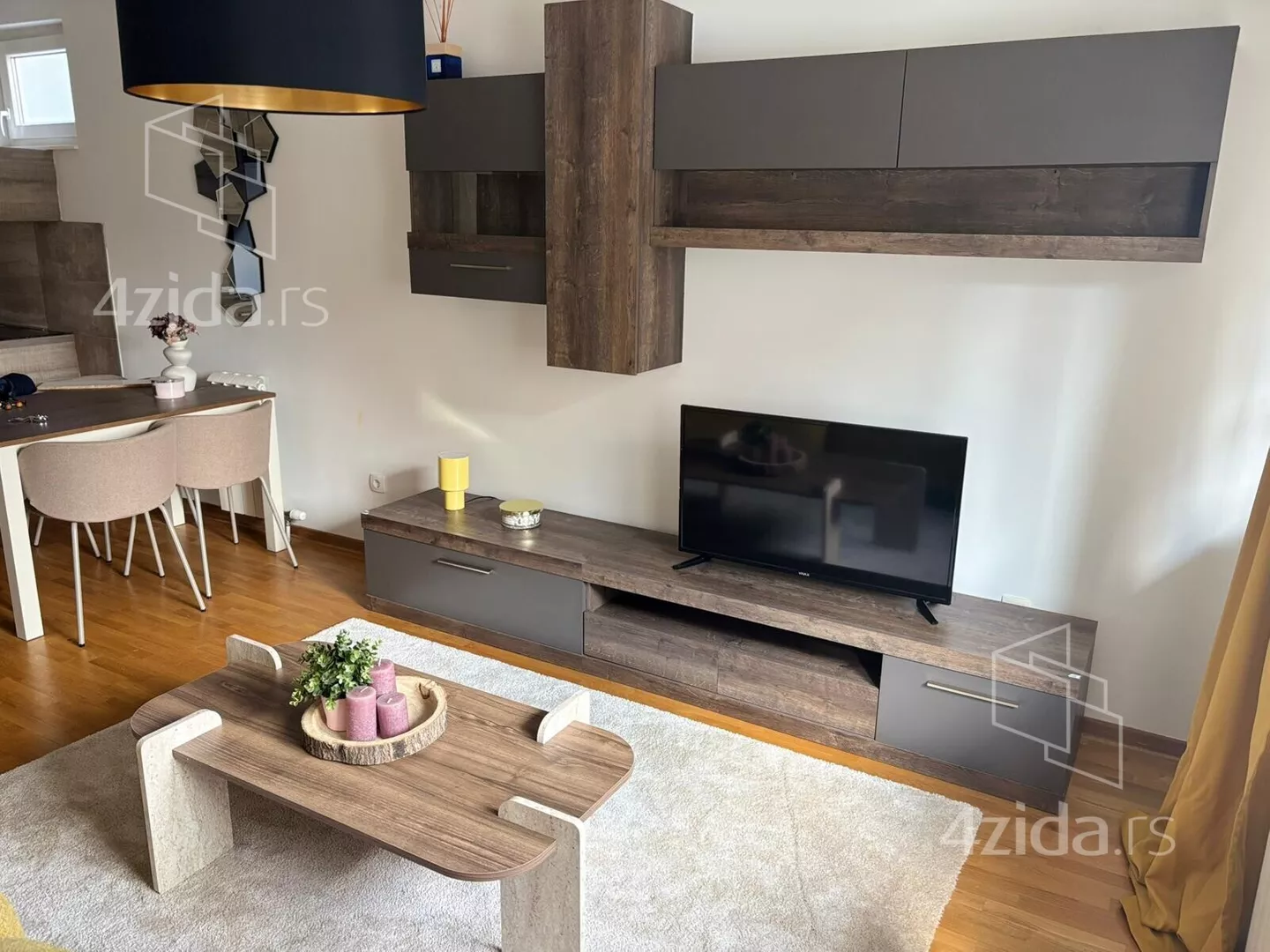 Dvoiposoban stan | 4zida