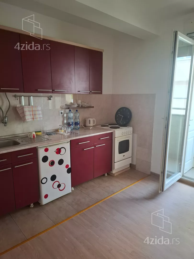 Garsonjera | 4zida
