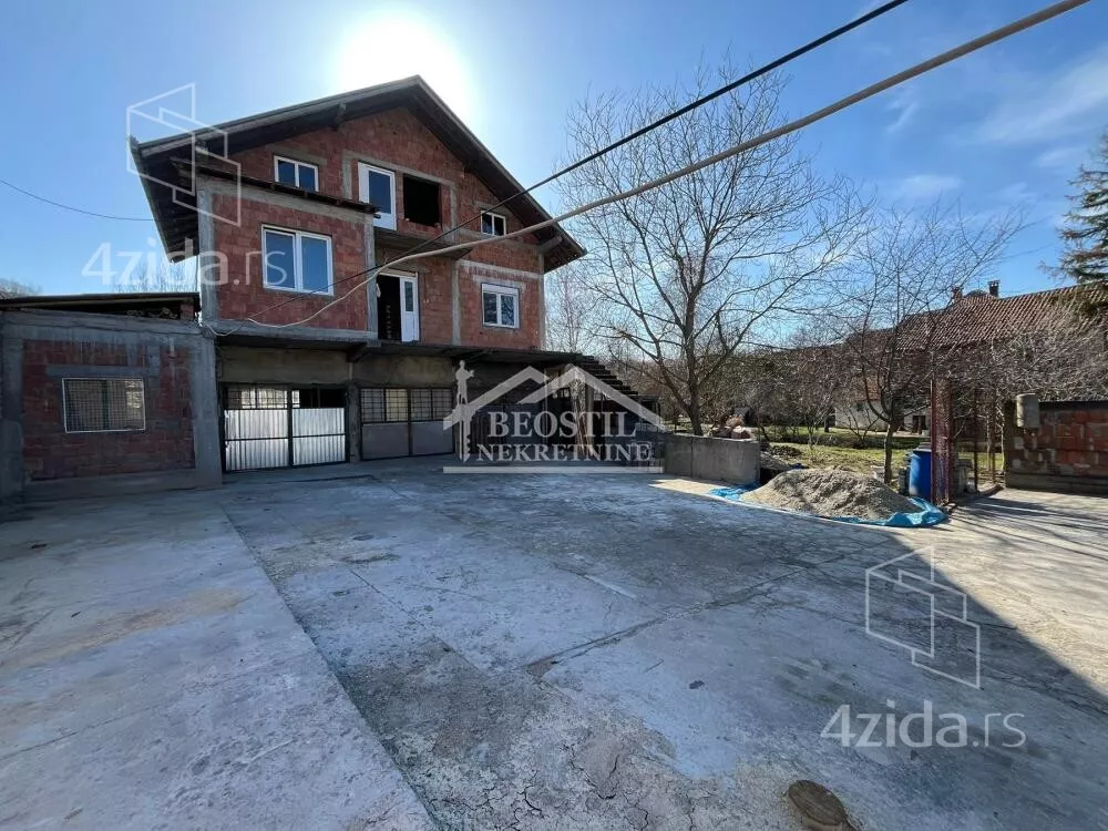 Građevinsko zemljište | 4zida