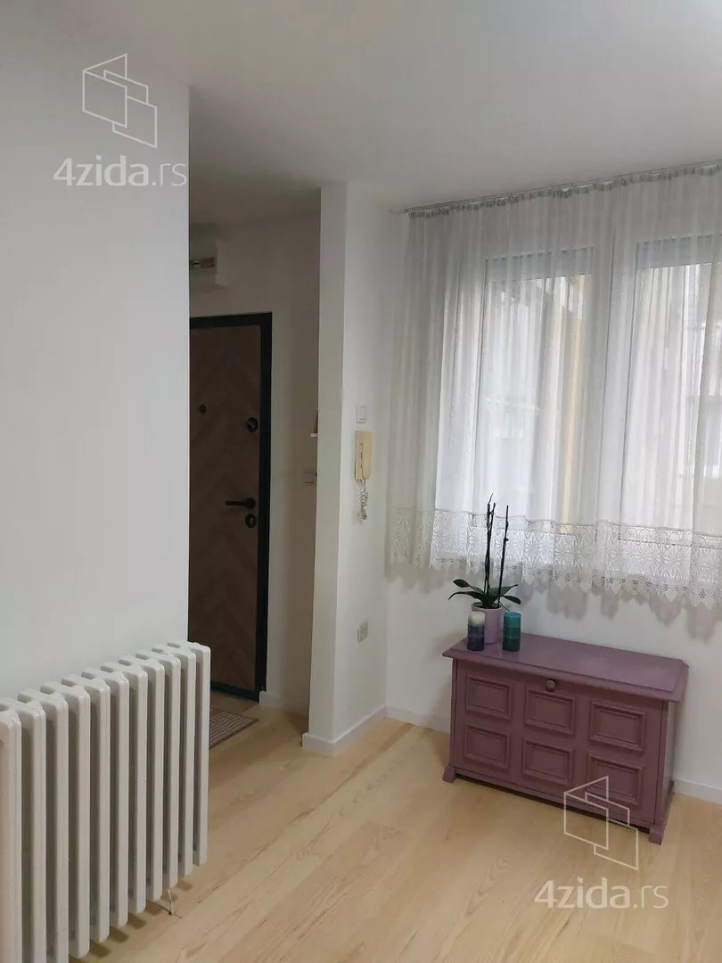 Blok 29, Novi Beograd, Beograd, Bulevar Zorana Đinđića - 11