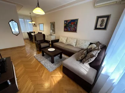 Dobropoljska | 4zida.rs