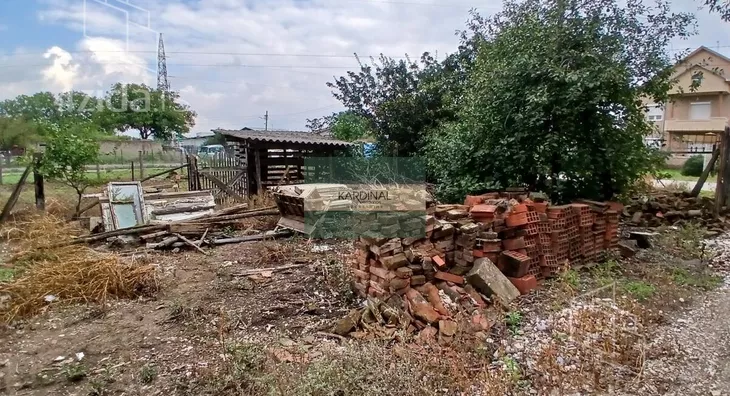 Plac | 4zida