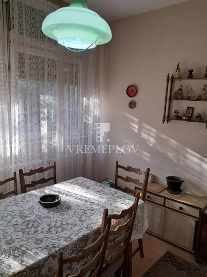 Vojvođanska | 4zida.rs