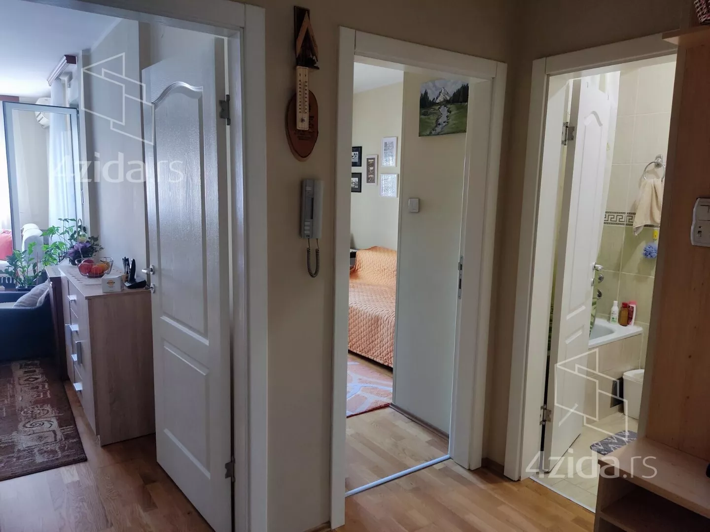 Jednoiposoban stan | 4zida