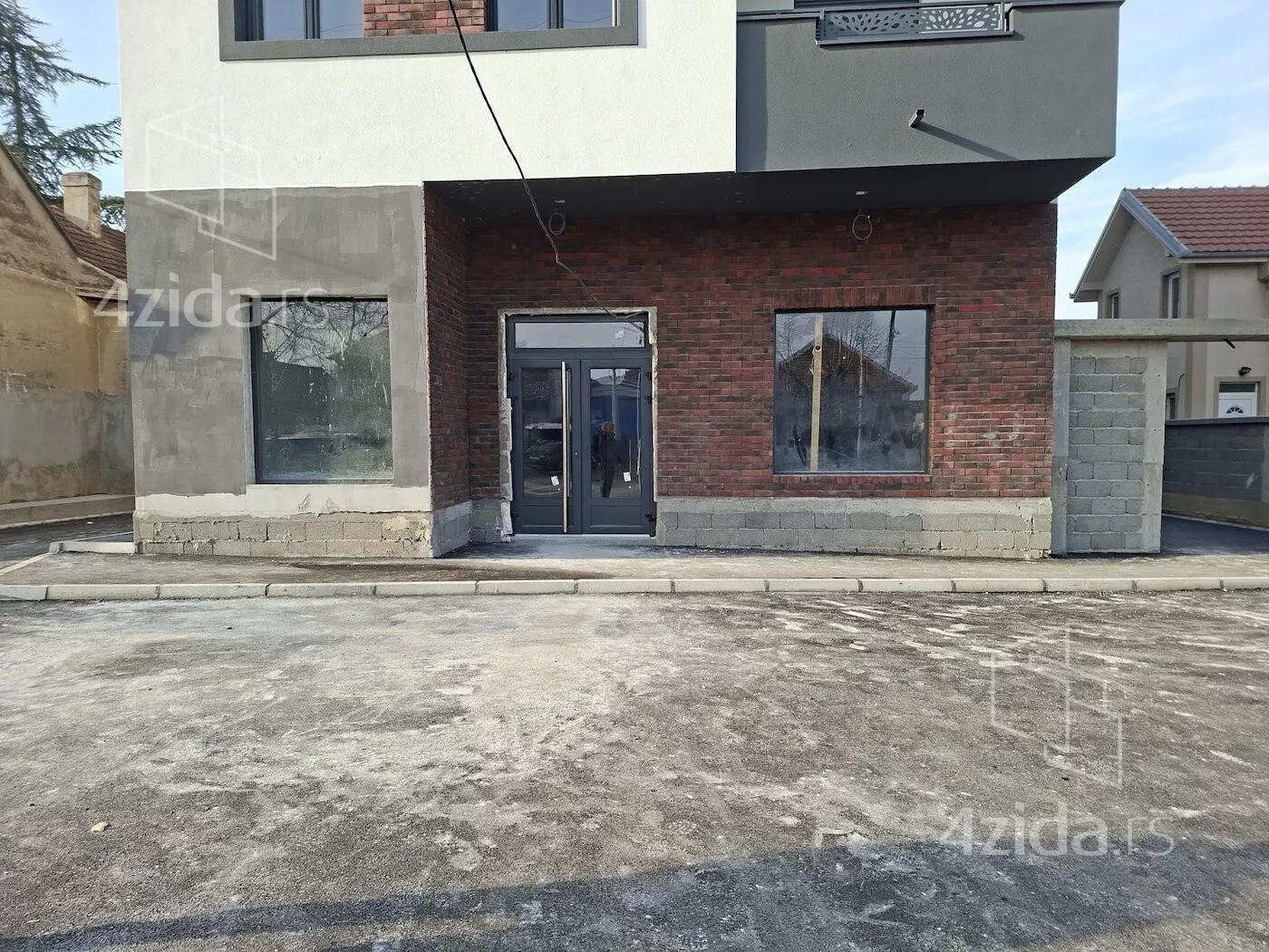 Poslovni prostor | 4zida