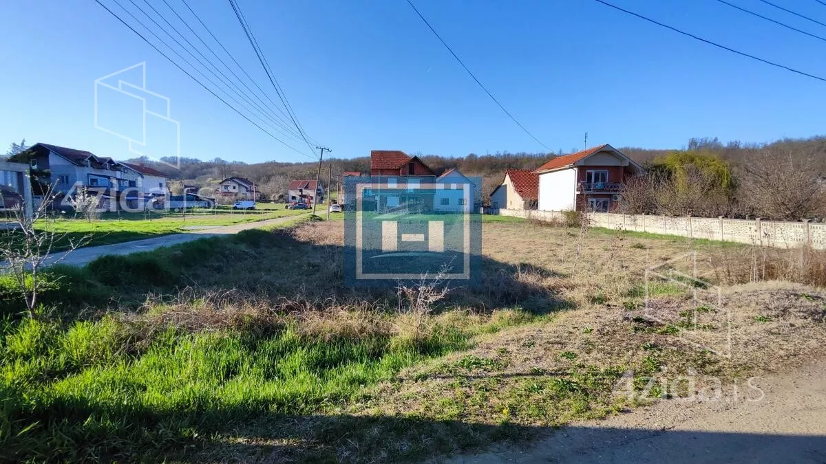 Plac | 4zida