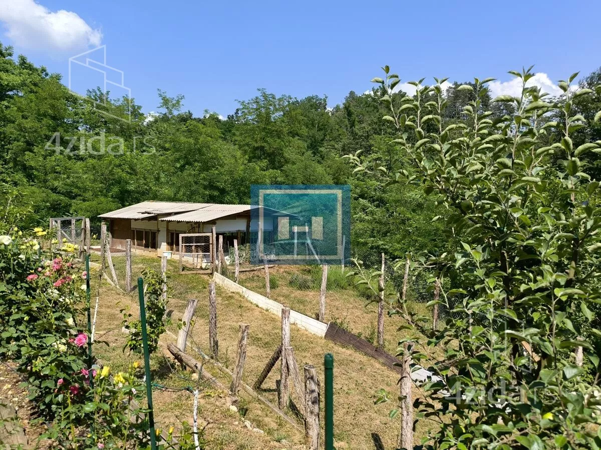 Ugostiteljski objekat | 4zida