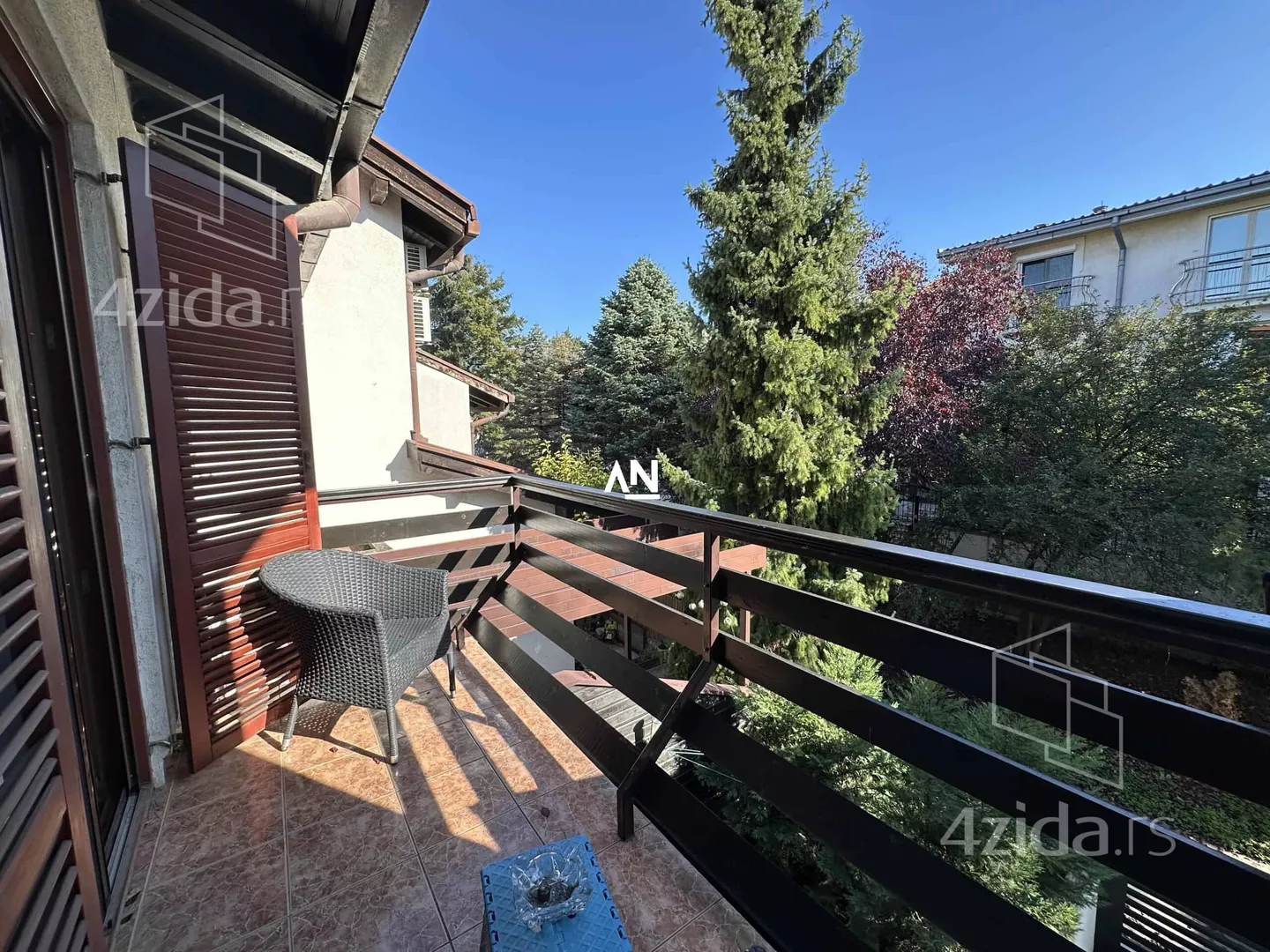 4-etažna kuća | 4zida