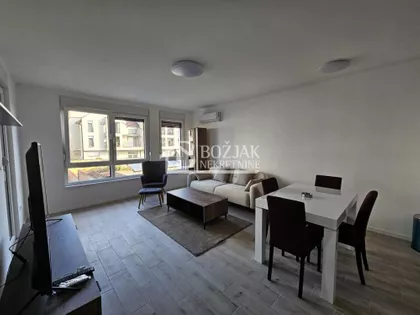 Žitni Trg | 4zida.rs