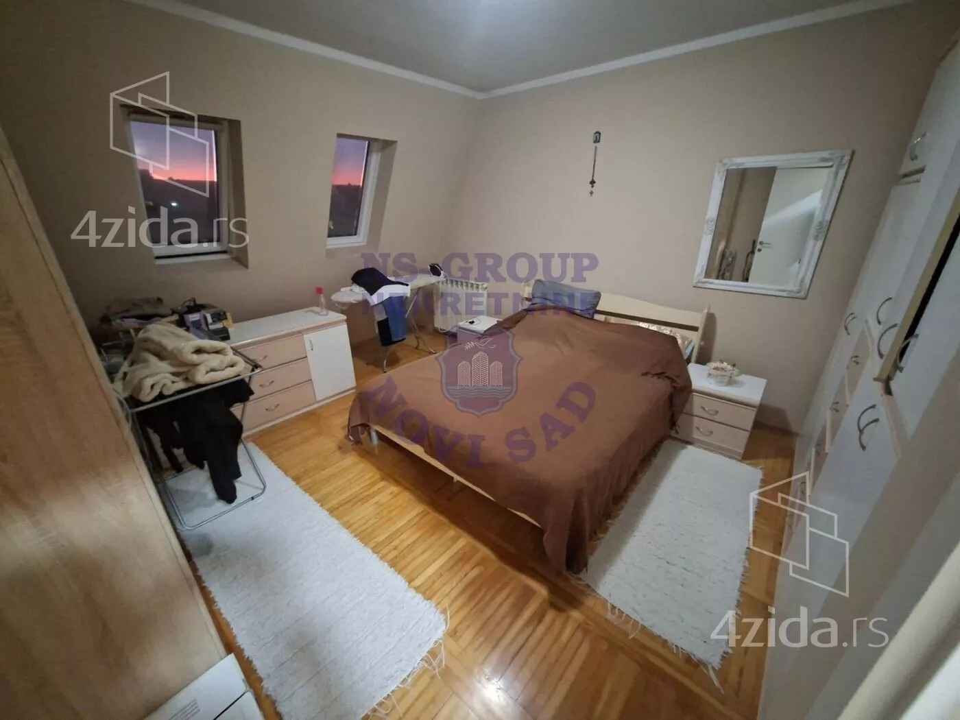 Četvoroiposoban stan | 4zida