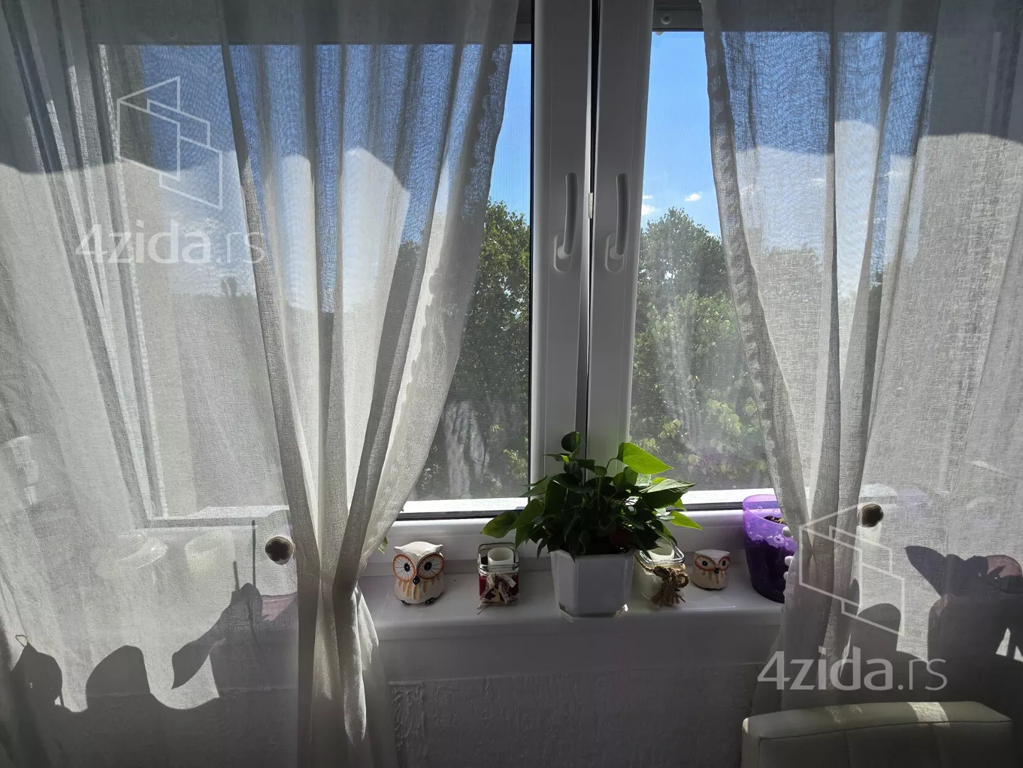 Dvoiposoban stan | 4zida