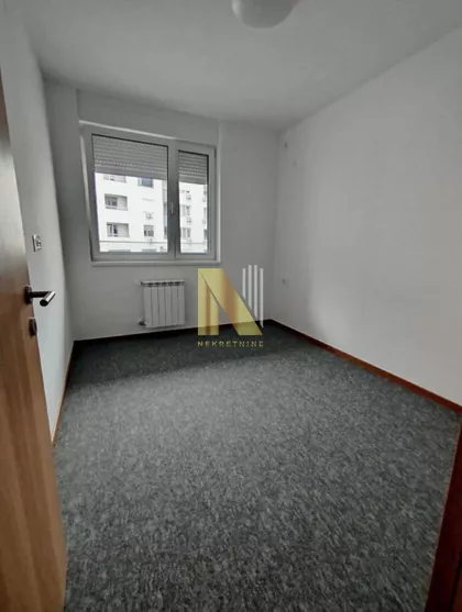 Adamovićevo Naselje | 4zida.rs