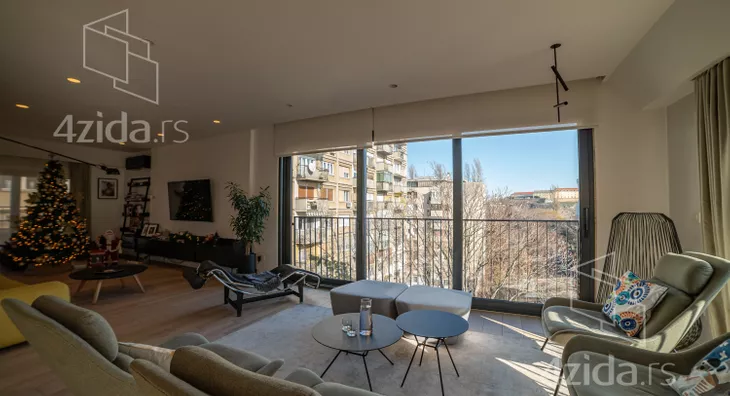 Petosoban stan | 4zida