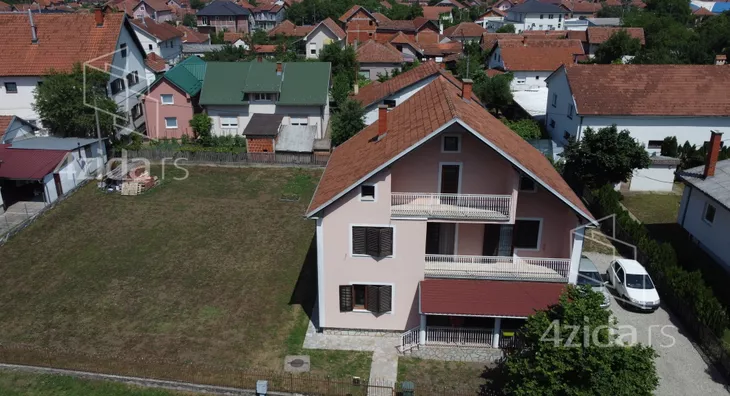 3-etažna kuća | 4zida