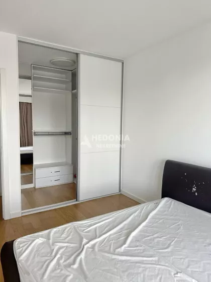 Omladinskih brigada | 4zida.rs