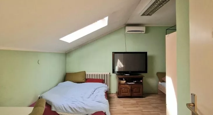 Šestosoban stan | 4zida