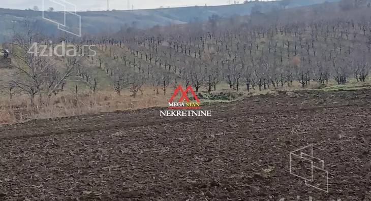 Poljoprivredno zemljište | 4zida