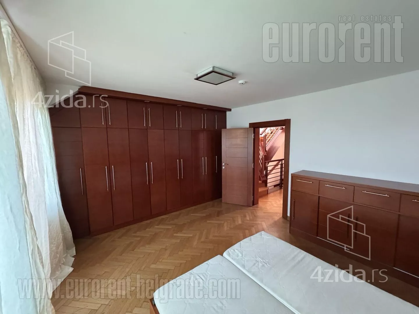 4-etažna kuća | 4zida