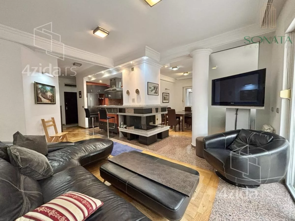 Troiposoban stan | 4zida