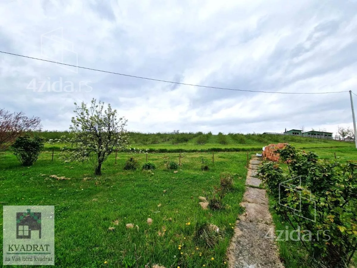 Poljoprivredno zemljište | 4zida