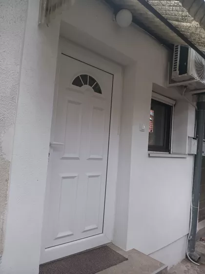 Kolonija Zmaj | 4zida.rs