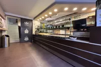 Lokal | 4zida