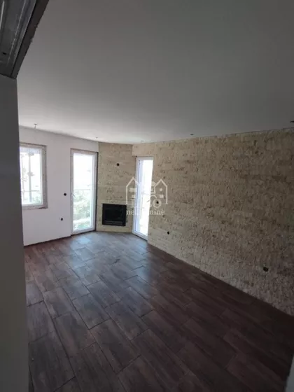 Zdravke Vučković | 4zida.rs