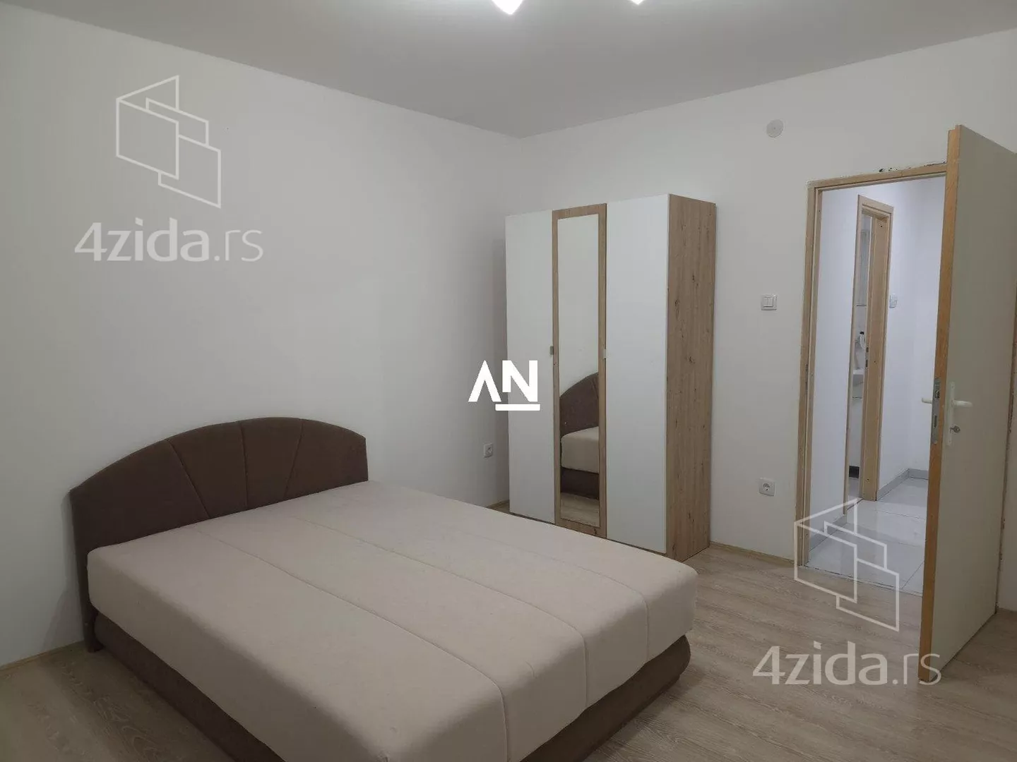 4-etažna kuća | 4zida