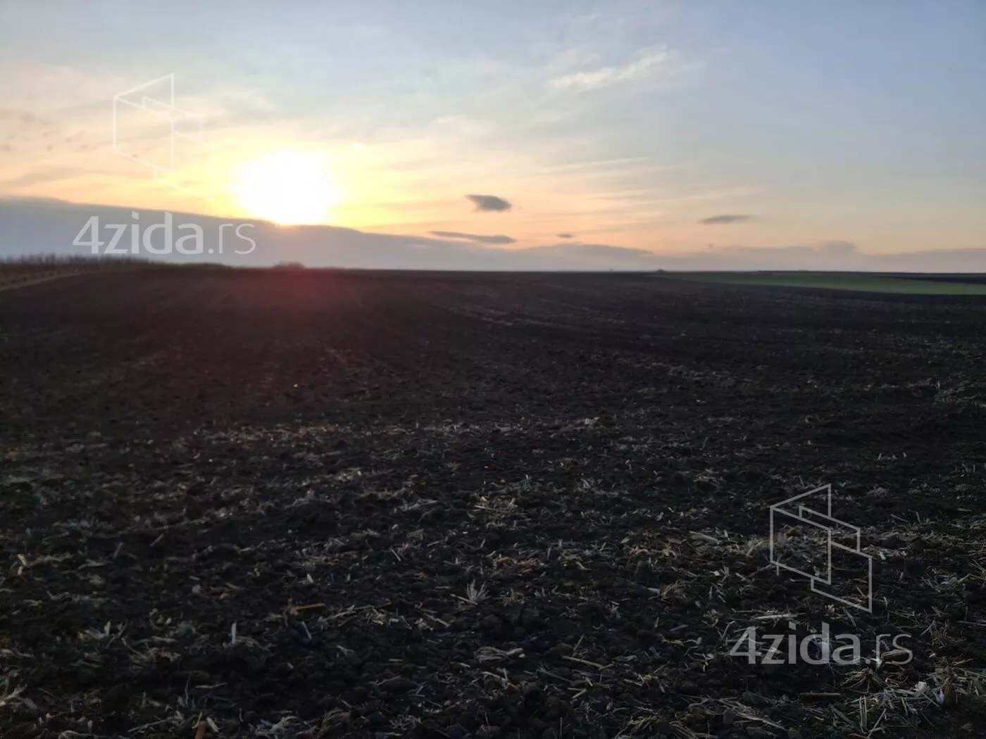 Građevinsko zemljište | 4zida